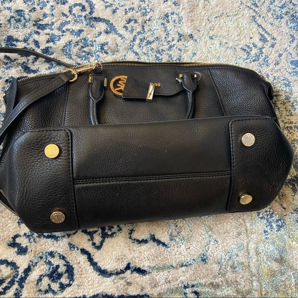 Michael Kors Black Purse - Picture 3 of 6
